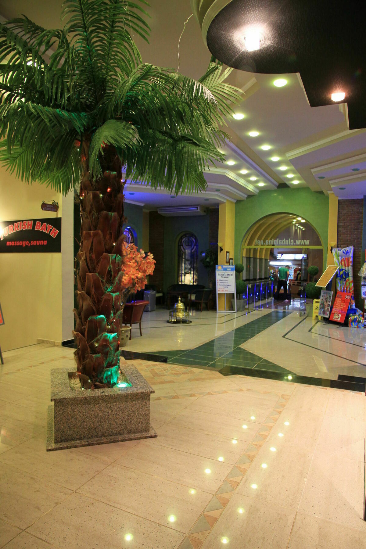 Club Alpina Hotel Мармарис Екстериор снимка